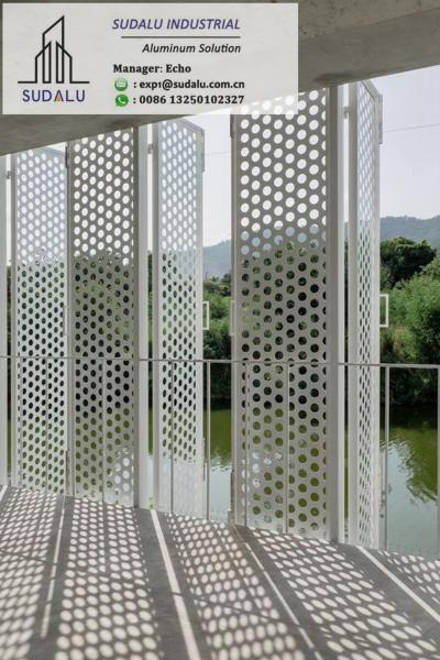 Customized Aluminum Perforated Veneer Panel Metal Pallery Decoration Screen
