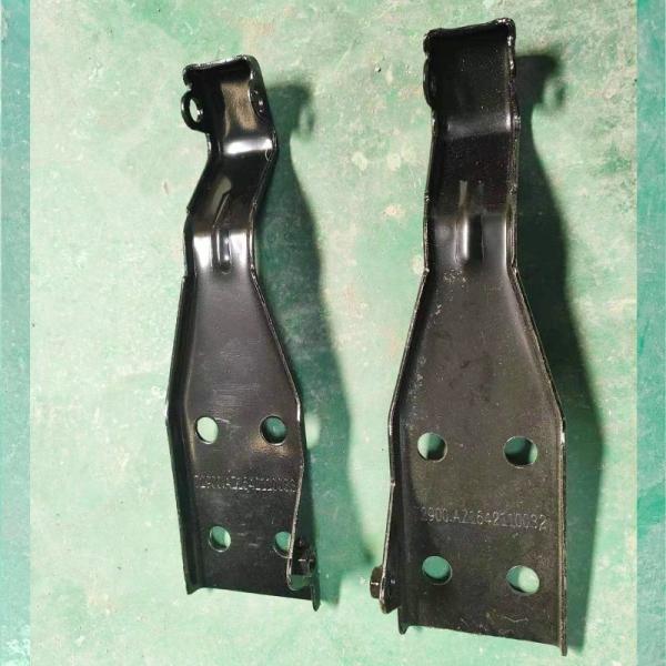 Правая дверная петля для Sinotruk HOWO Кабина грузовика Az1642110033 Части системы рулевого механизма