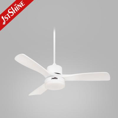 Velocidades de poupança de energia da luz do fã de teto do quarto da madeira maciça DC220V 5