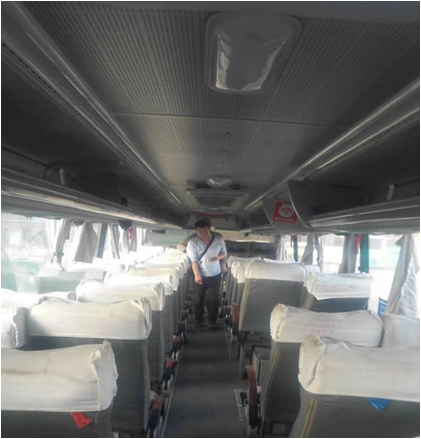 Более высоко 51 место использовали евро ИИИ излучения международного стандарта туристического автобуса