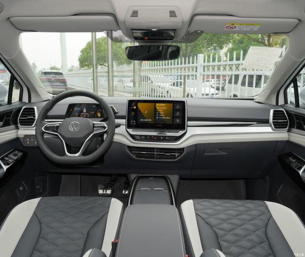 New Energy SUV ID6 CROZZ PRO Prime United Arab Emirates Popular Auto Electric EV Car Adults LED Camera Leather VW Multi-function