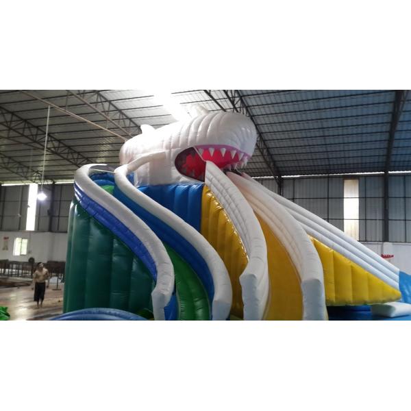 Parque aquático inflável de piscina grande Parque aquático inflável com escorrega de piscina