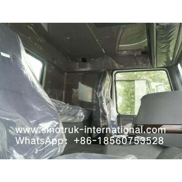 SINOTRUK HOWO 6X4 25CBM Oil Tank Truck 10Wheels 400Hp White