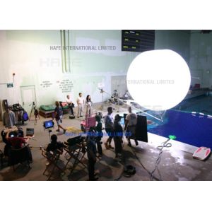 Яркие света воздушного шара гелия 3800 ММ луны, галоид 8000В привели воздушные шары светов лампы