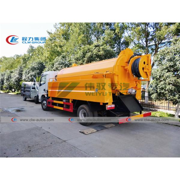 Right Hand Drive Dongfeng 95HP 4m3 Septic Vacuum Trucks
