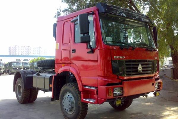 Sinotruk LHD Or RHD Prime Mover Truck For Towing Semi Trailers