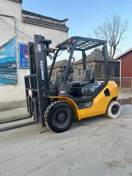 2.5 toneladas de empilhadeira de segunda mão Komatsu GPL empilhadeiras de segunda mão