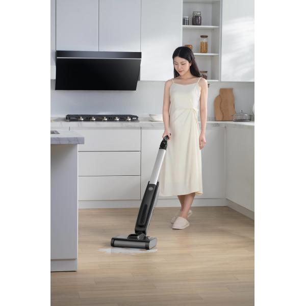 750Ml Clean Water Tank Capacity Wet Dry Floors Cleaner for More Than 40 Minutes Runtime