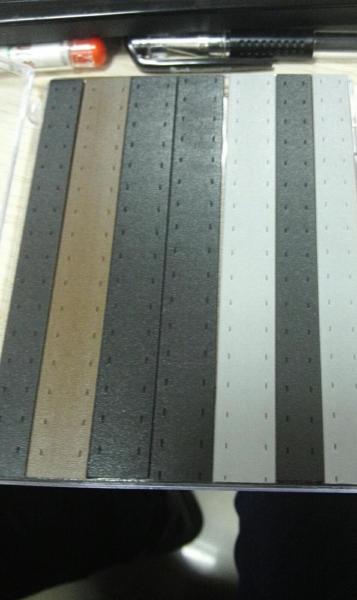 Espaçador morno da borda usado na linha plástico material de IGU de UPVC