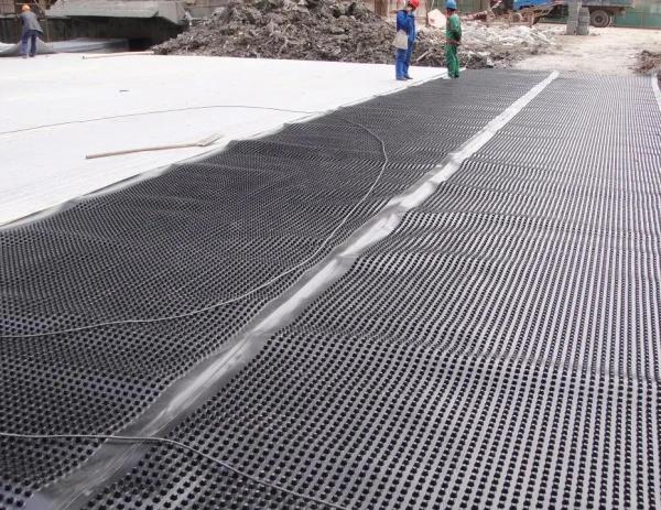 Rectangle Waterproof HDPE Drainage Board Dimple Membrane Drain Mat for Green Roof