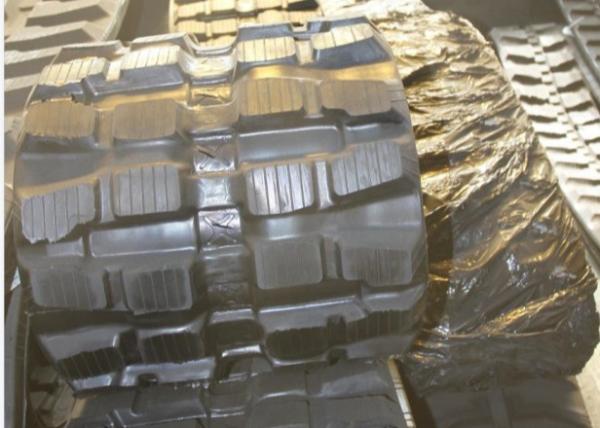72 Links Rubber Excavator Tracks 400mm Width Excavator Machinery Parts