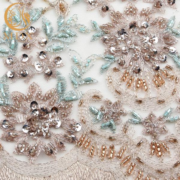 Вышивка Тюль ткани шнурка Sequin золота сияющая расстворимая в воде для выравниваясь платья