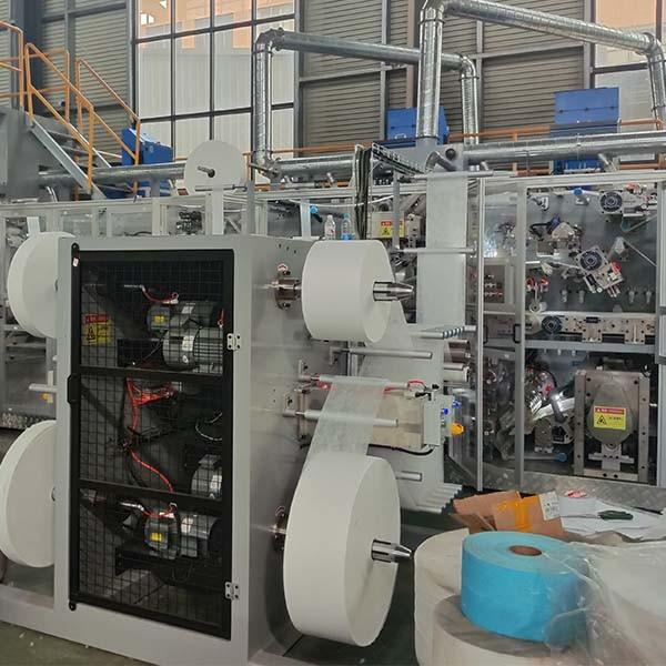 Lower Energy Adult Diaper Making Machine With CE High Efficiency Full Servo