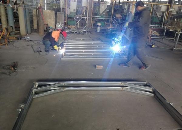 Corral Steel Cattle Fence Hot Dipped Galvanized Oval Rail Livestock Fence
