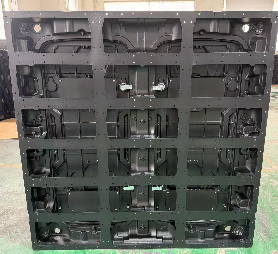 960x960mm Outdoor LED Sports Display P2.5 P4 P5 P6.67 P8 P10 Full Color IP65 Waterproof