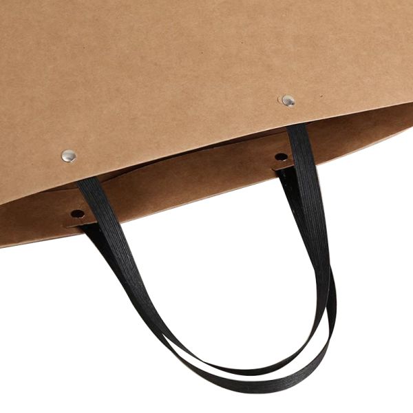 Lightweight Custom Paper Bag Kraft Paper Bag Gift Bag For Cosmetics Or Clothing Store