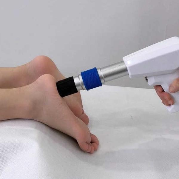 12 Heads Extracorporeal Shockwave Therapy Machine With 8 Inch Touch Screen