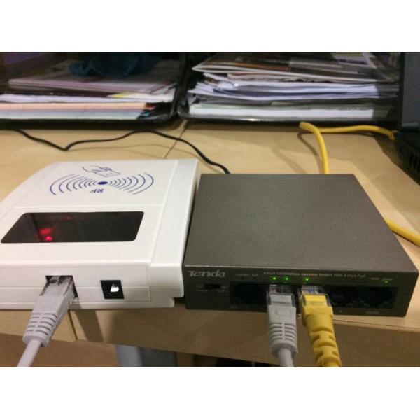 TCP RFID Proximity POE Card Reader Writer с использованием настольного экрана LCD