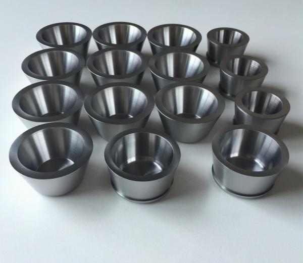 Industrial Niobium Crucibles High Temperature 5100C Niobium Titanium Alloy