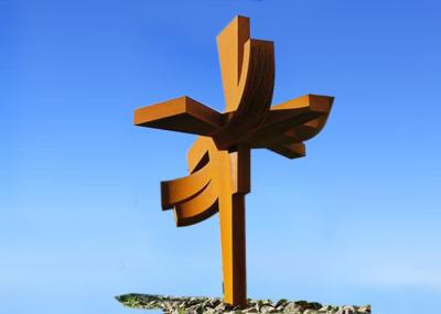 Sculpture en acier en jardin de Corten de forme croisée pour le finissage rouillé d'oxyde de paysage