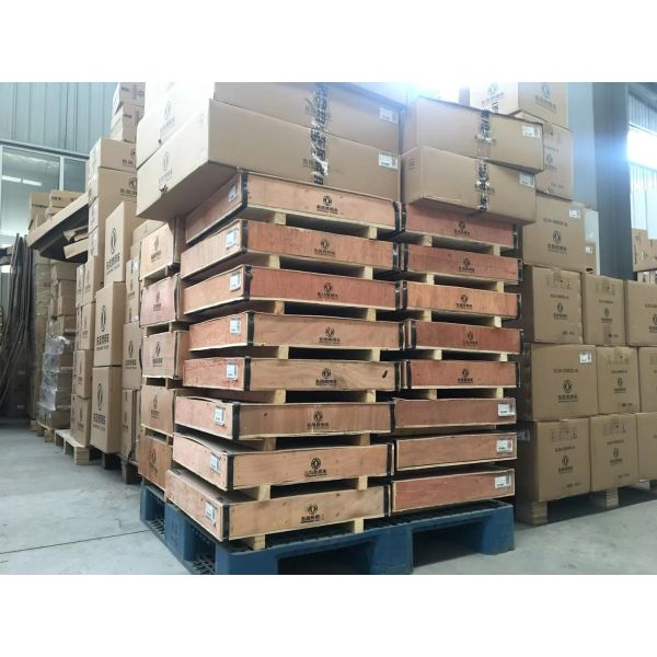 Delong F3000 New M3000 Clutch Assembly Shaanxi Automobile Howo Model Shacman Comprising  Pressure Plate SZ916000702 DZ9114160034