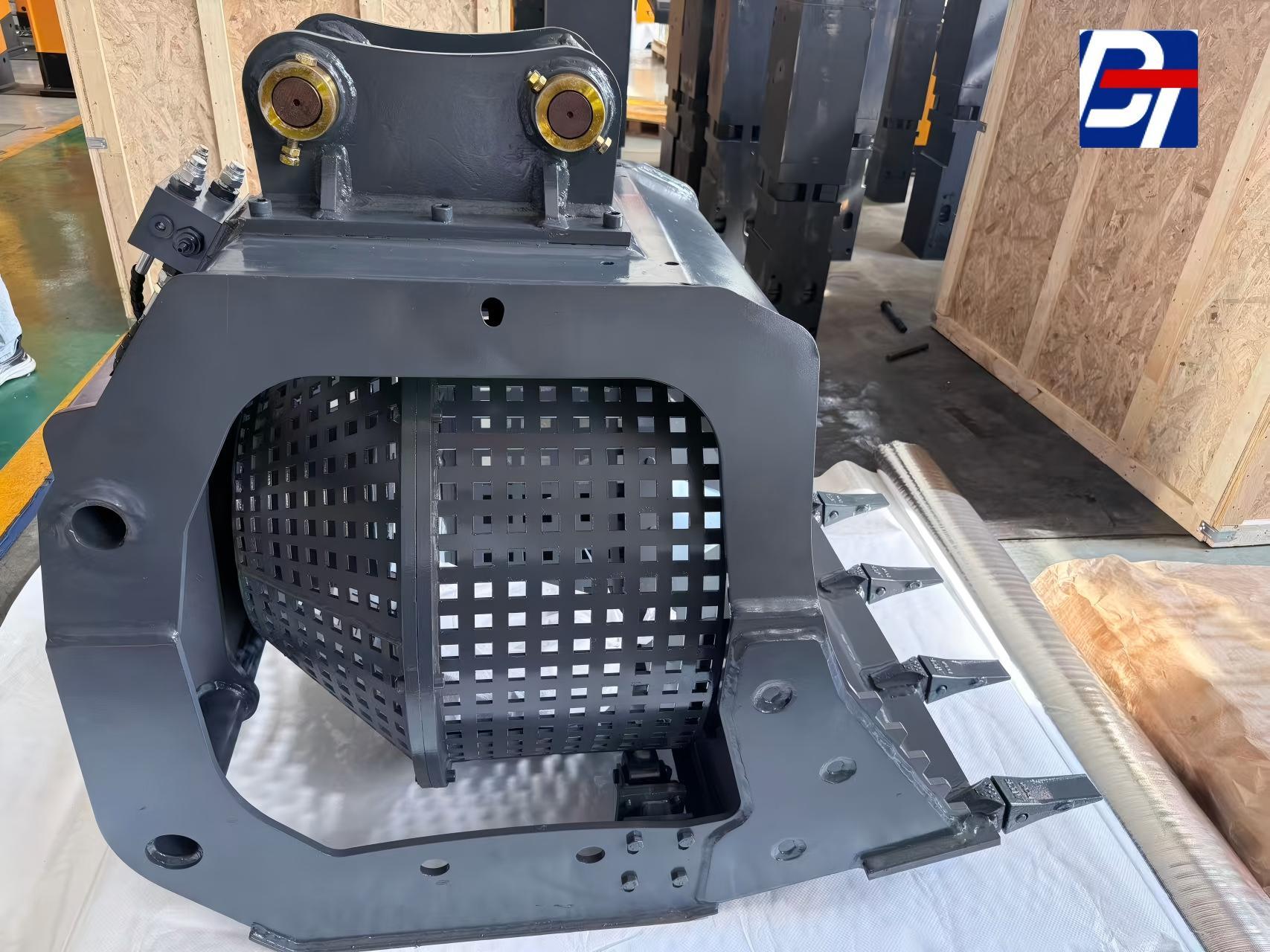 Screening Bucket Attachment for Efficient Material Separation and Sorting