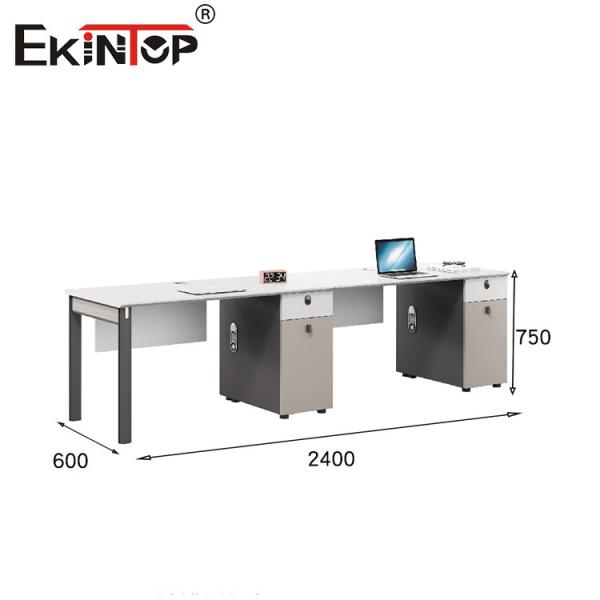 Estación de trabajo de oficina modular de estilo contemporáneo con pantallas de privacidad