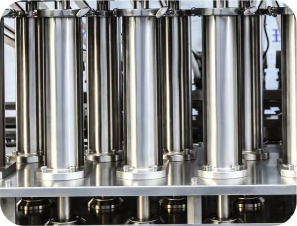 50-1000ml In Line Structure Arc Frame Pesticide 20 Nozzles Automatic Piston Filling Machine