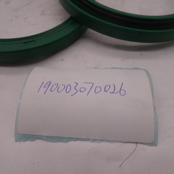 Oil Seal for Rear Axle Oil Seal STR middle bridge through shaft basin angle tooth oil seal 190003070026 85*105*8