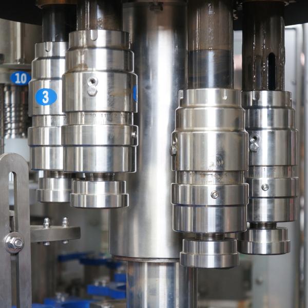 máquina de embalagem de vidro da garrafa de vidro do leite da máquina de engarrafamento de 3in1 22000BPH