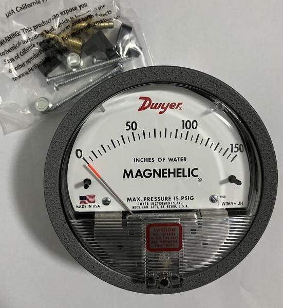 Dwyer 2150 Magnehelic Differential Pressure Gauge 0-150 w.c., minor divisions 5.0