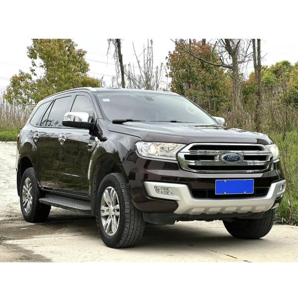 2022 Ford Shaker Équateur Sports Macpherson Suspension avant Sièges en cuir SUV à essence