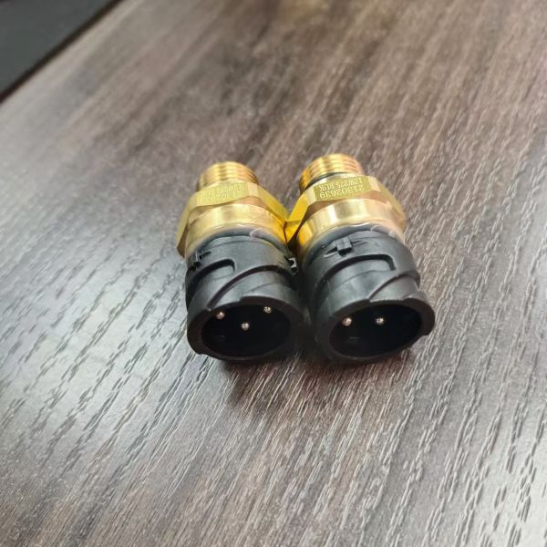 Oil Pressure Sensor 21302639 for  D12 D13 Diesel Engine Parts