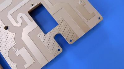 Rogers' IsoClad 917 (Dk) of 2.17 or 2.20 non-woven fiberglass/PTFE using in microstrip circuits