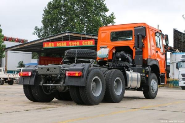 Versatile SINOTRUCK HOWO-7 4*2 6*4 Diesel Traction Truck for Special Truck Applications