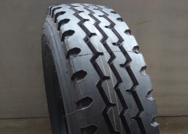 Tubeless Truck Bus Radial Tyres 12R22.5 152/149K Opened Outboard Shoulder