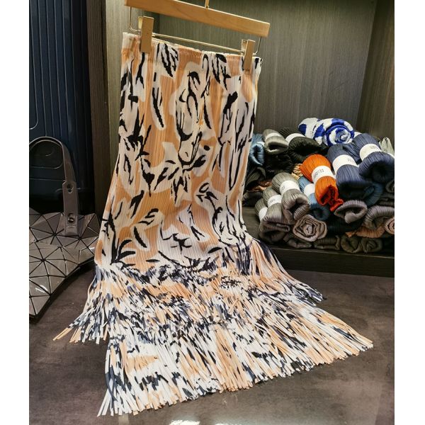 Fashion Summer New Nice Positioning Print Double Fringe Half Skirt Wrinkles Women's Slimming Skirt
