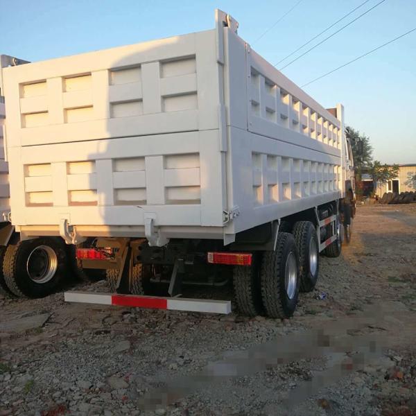                  Used 2018 Sinotruk HOWO 12 Tires Dump Truck, HOWO 30 Ton Dump Truck 375HP on Promotion             
