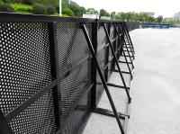 Barrière anti-explosion pliante noire 1,5 M Barrières pour concert et foule