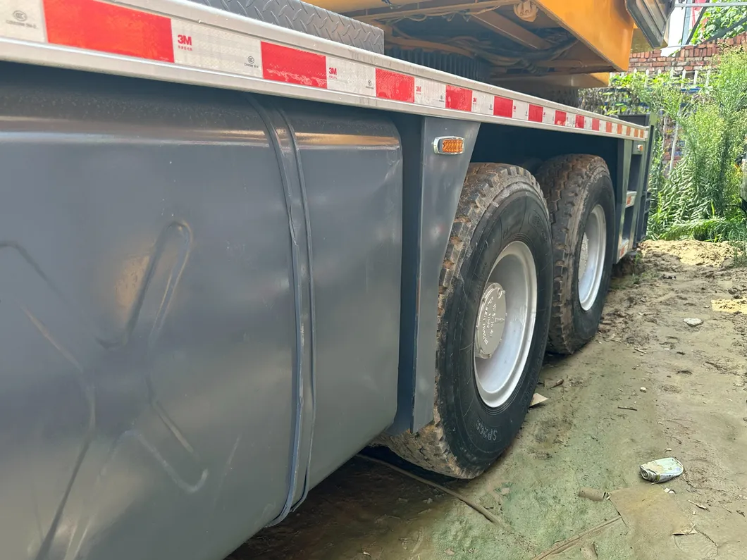 China 30 Ton Crane 30t Qy30K Crane New Mobile Crane X-Mg Model Qy30K5d Truck Crane