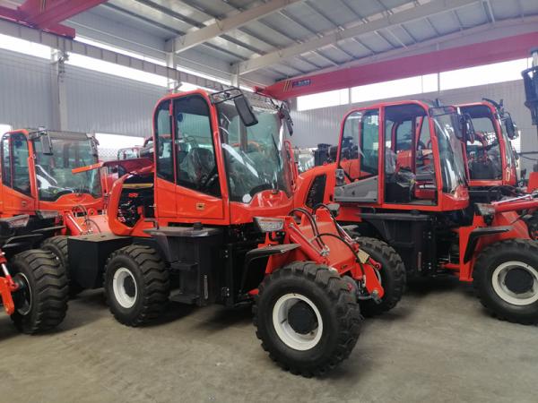 China made 4x4 diesel rough terrain forklift truck 3.5 ton for off road