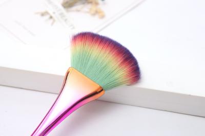 Escova longa plástica multicolorido da composição de Kabuki do punho