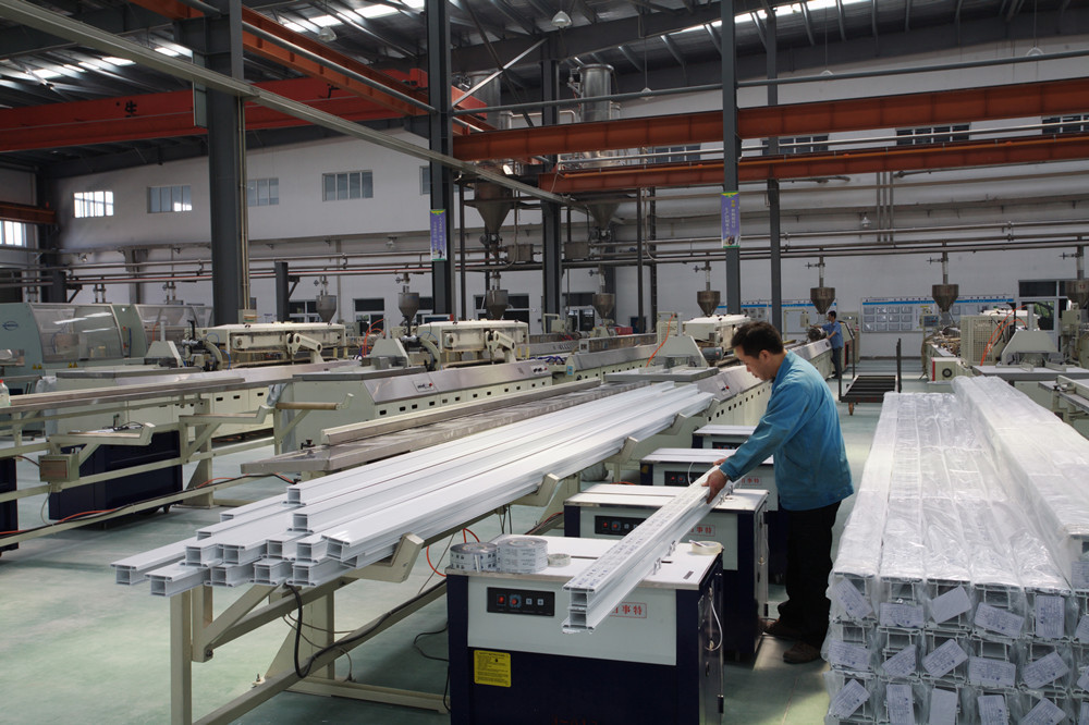 HUAZHIJIE PLASTIC BUILDING MATERIAL CO.,LTD(1)