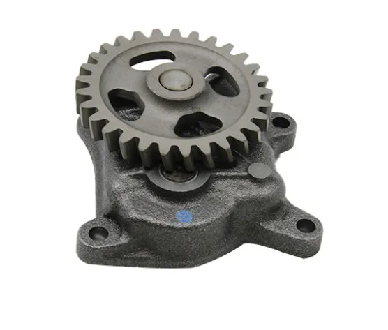 4HK1 Pilot Pump Hydraulic 1-13100313-11131003131 Charge Pump Triple Gear Oil Pump L210-0031B