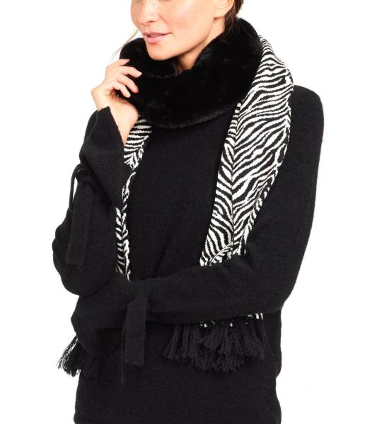 Animal 100 Wool Blanket Scarf , Jacquard Long Chunky Scarf With Middle Faux Fur