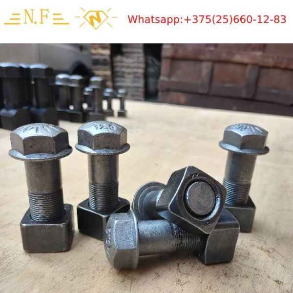 16*53 24mm Bulldozer Track Bolts Nuts Excavator Bolt 7K2017 Nut 234944