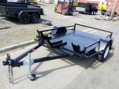 Flatbed 8x6 Motor Bike / Motorcycle Transport Trailer Single Axle 1400kg Load
