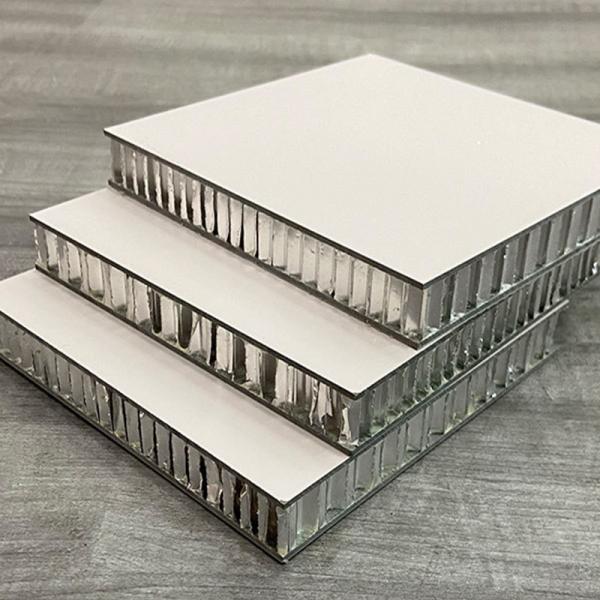 Honeycomb Board Corrugated Plastic Guard Panels with Other Alloy Aluminum Honeycomb Door Sandwich Plate