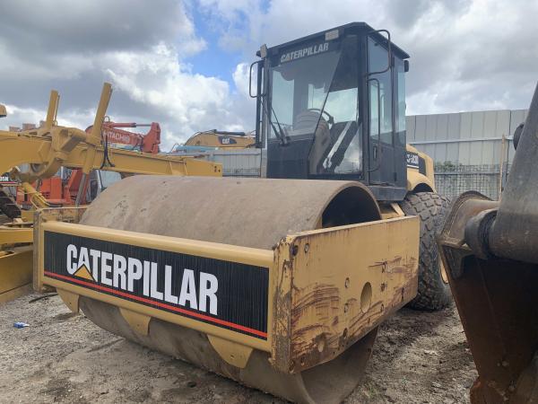 Made in France Used CAT CS-583D Road Roller Compactor For Sale