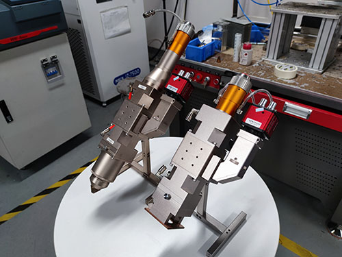 36 Y тип волоконная лазерная голова для металлической лазерной сварочной машины